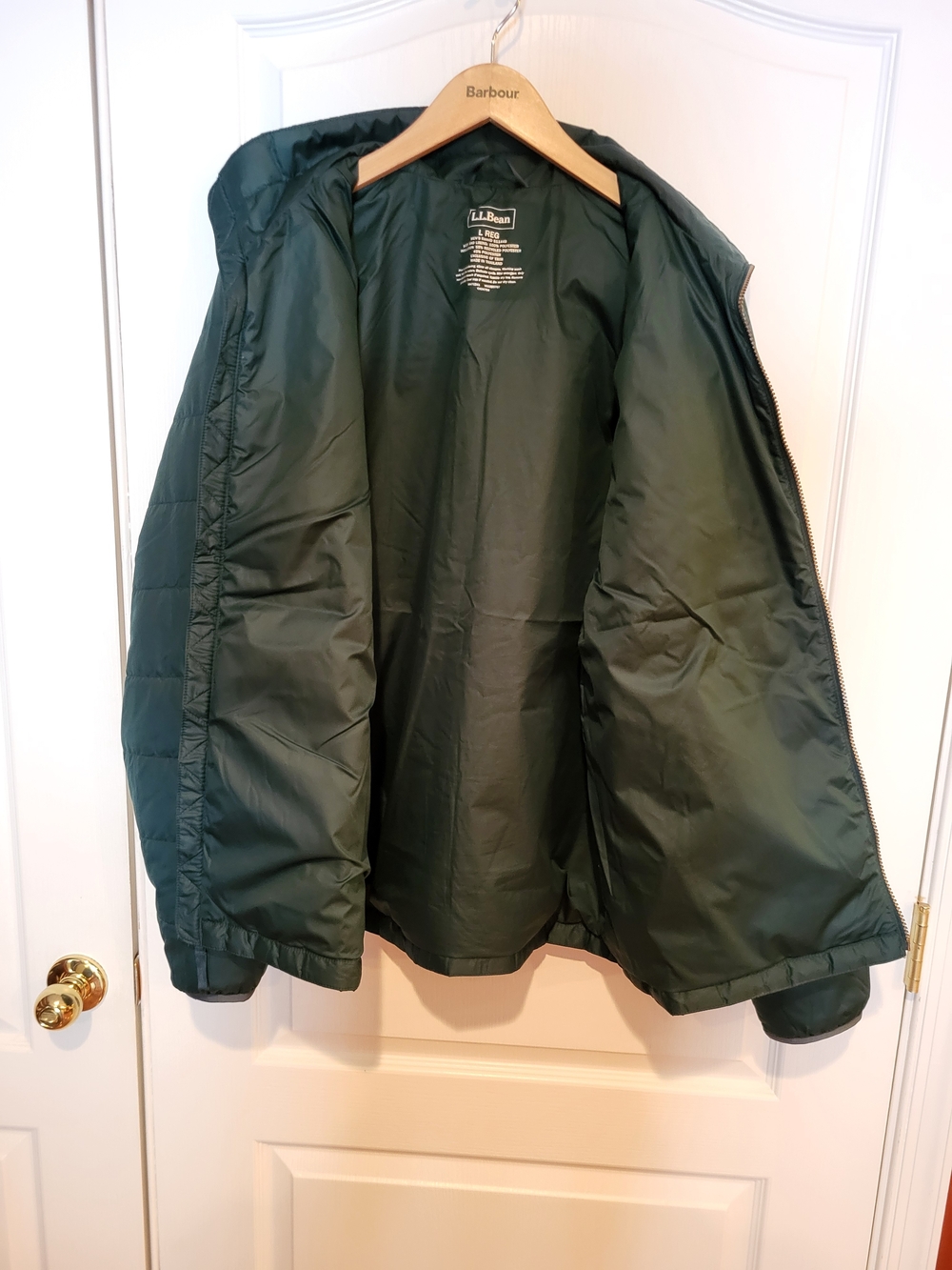 L.L. Bean Mountain Classic Puffer Jacket - Picture 3 of 7